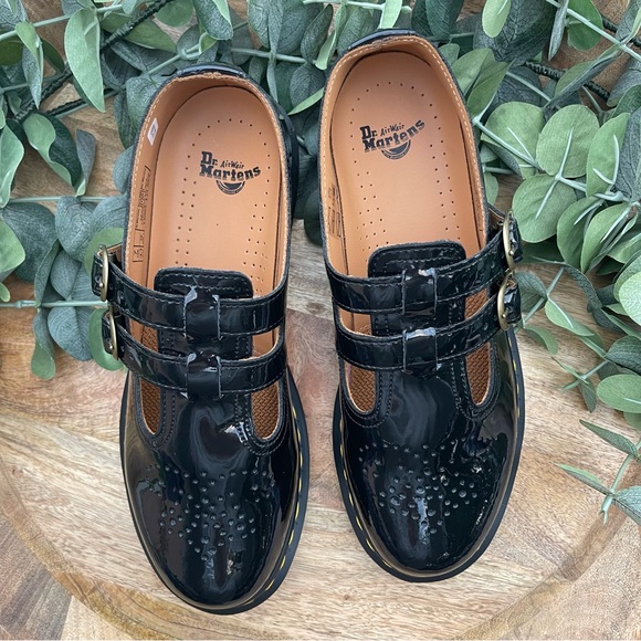 NEW Dr. Martens - 8065 Patent Leather Mary Jane Oxford Shoes 9 - Picture 4 of 15